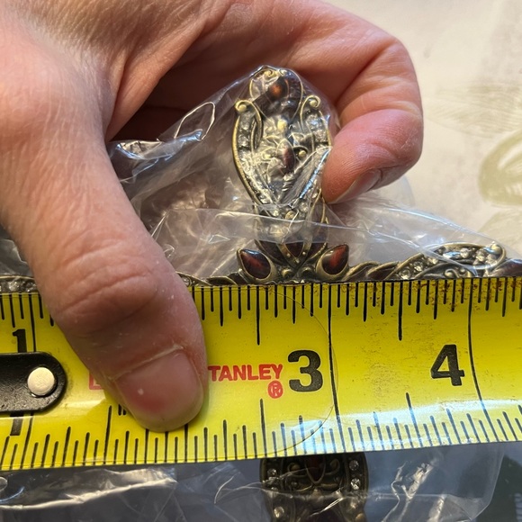 New Bombay Cross Pillar Candle Holder - Picture 9 of 9